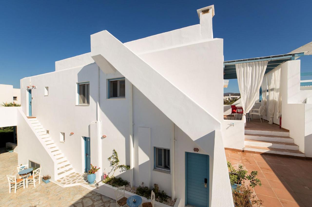 Fivos Apartments Aliki  Exterior photo