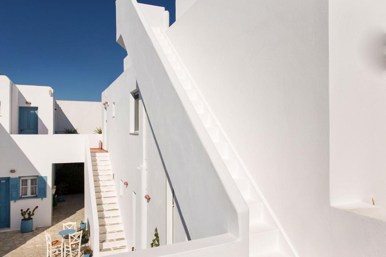 Fivos Apartments Aliki  Exterior photo